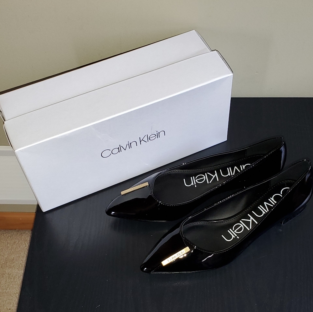 Calvin Klein Flats